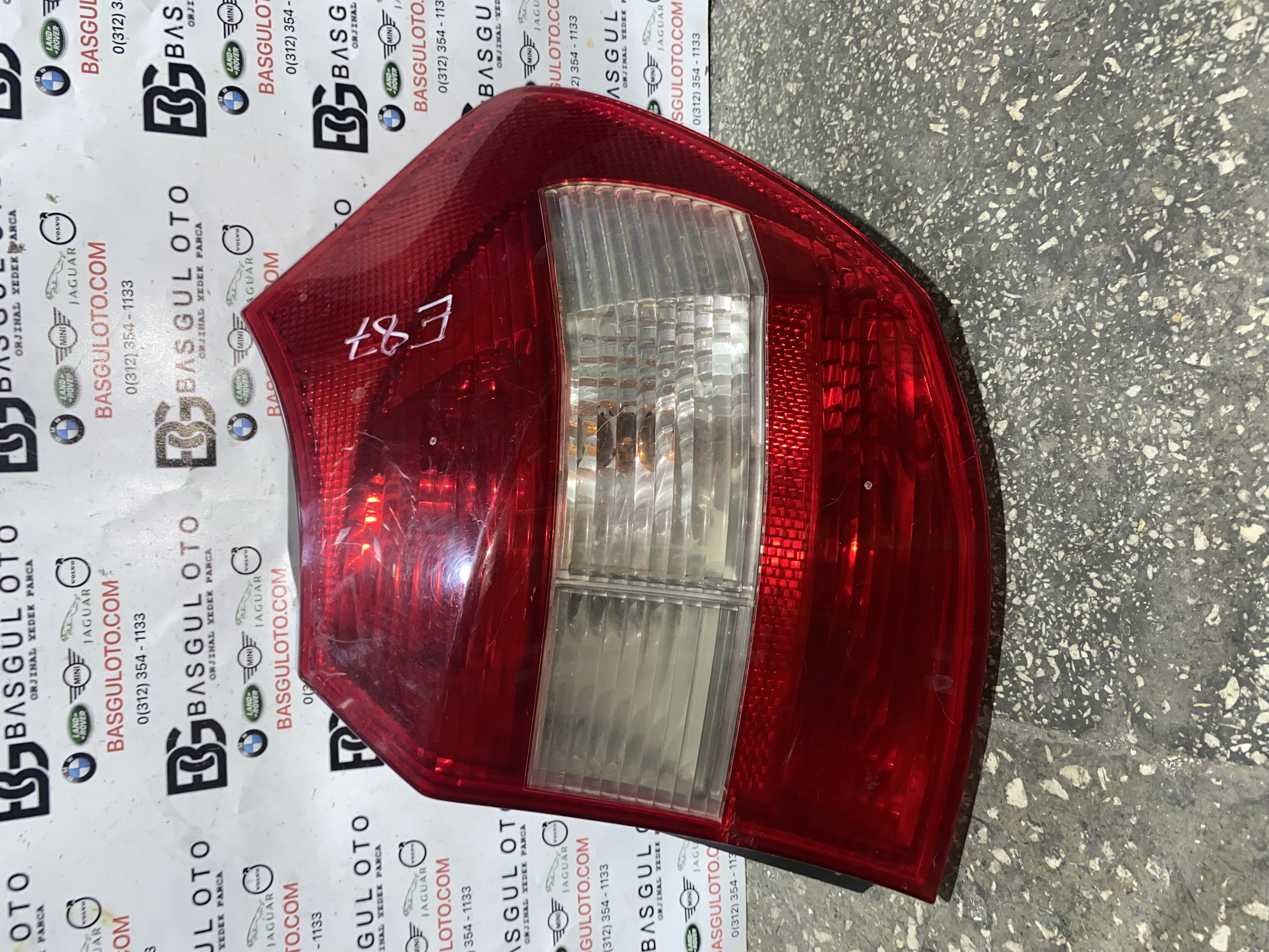 BMW E87 SAĞ STOP LAMBASI ORJINAL ÇIKMA 