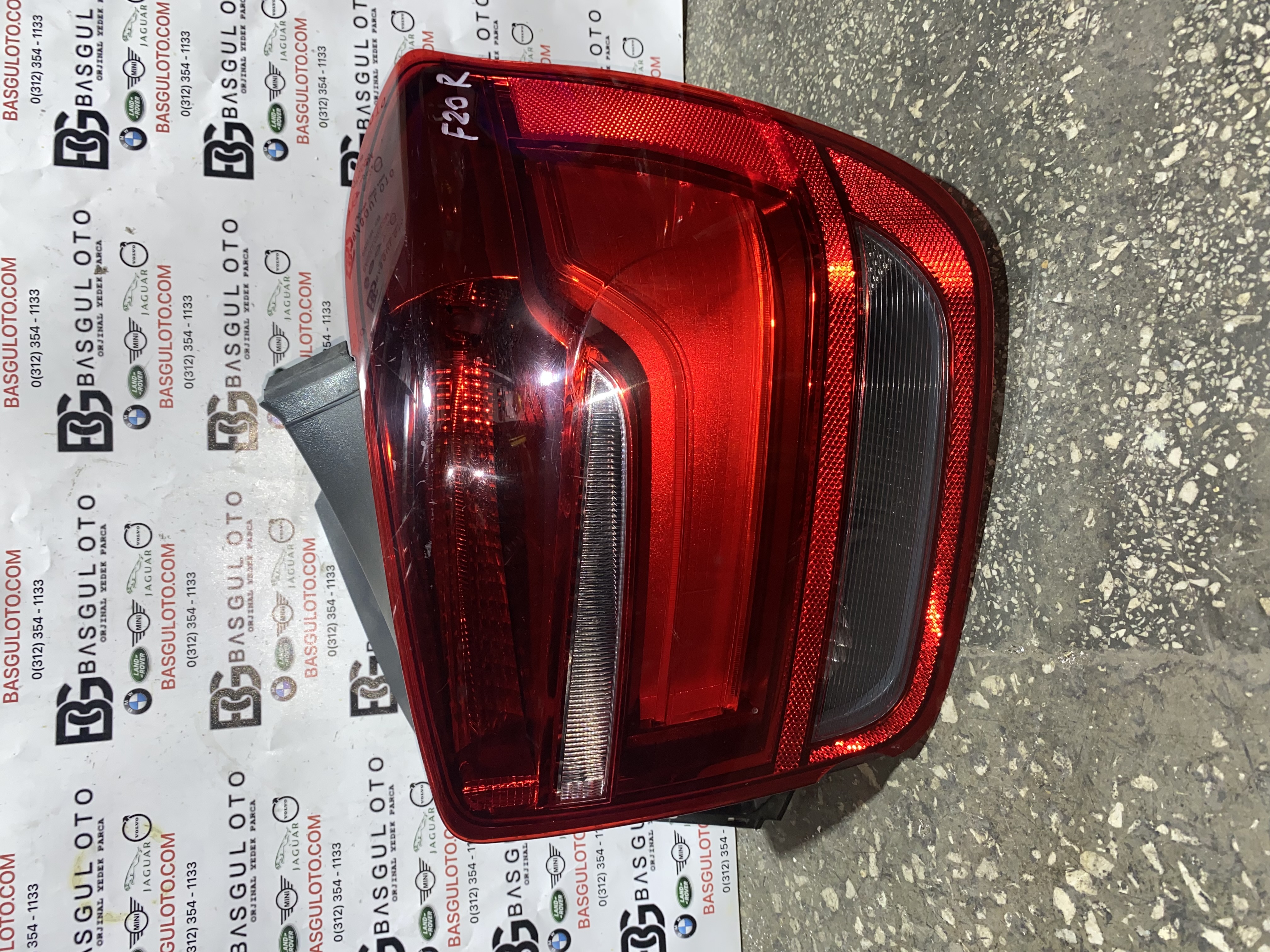 BMW F20 SAĞ STOP LAMBASI ORJINAL ÇIKMA