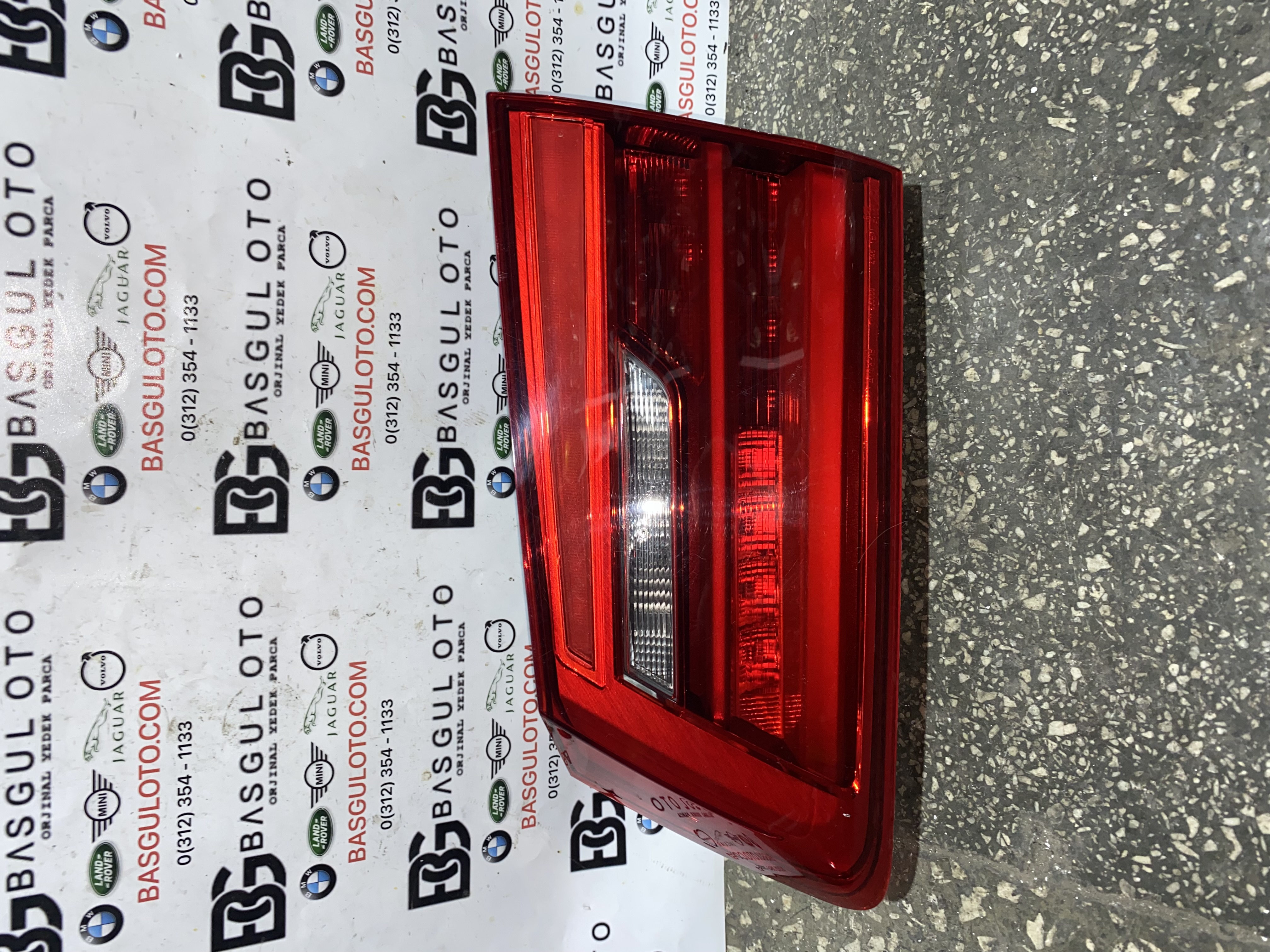 BMW G30 SAĞ SOL BAGAJ STOP LAMBASI ORJINAL ÇIKMA