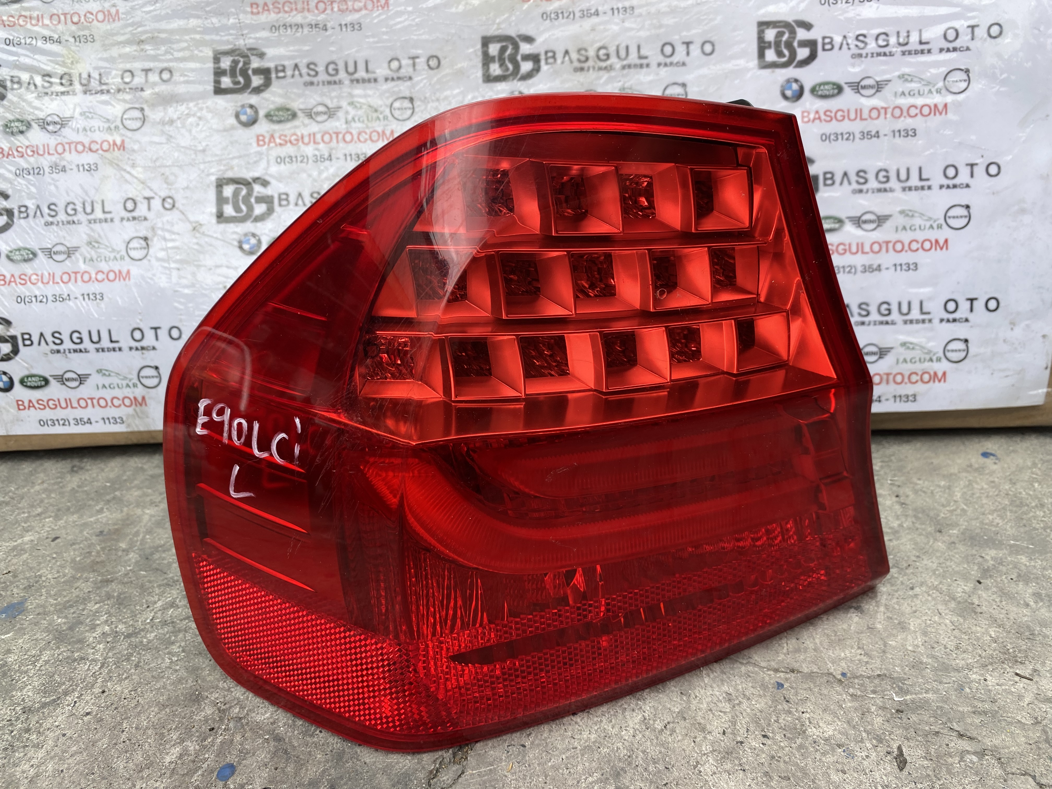 BMW E90 LCI SOL STOP DIŞ ORJINAL ÇIKMA