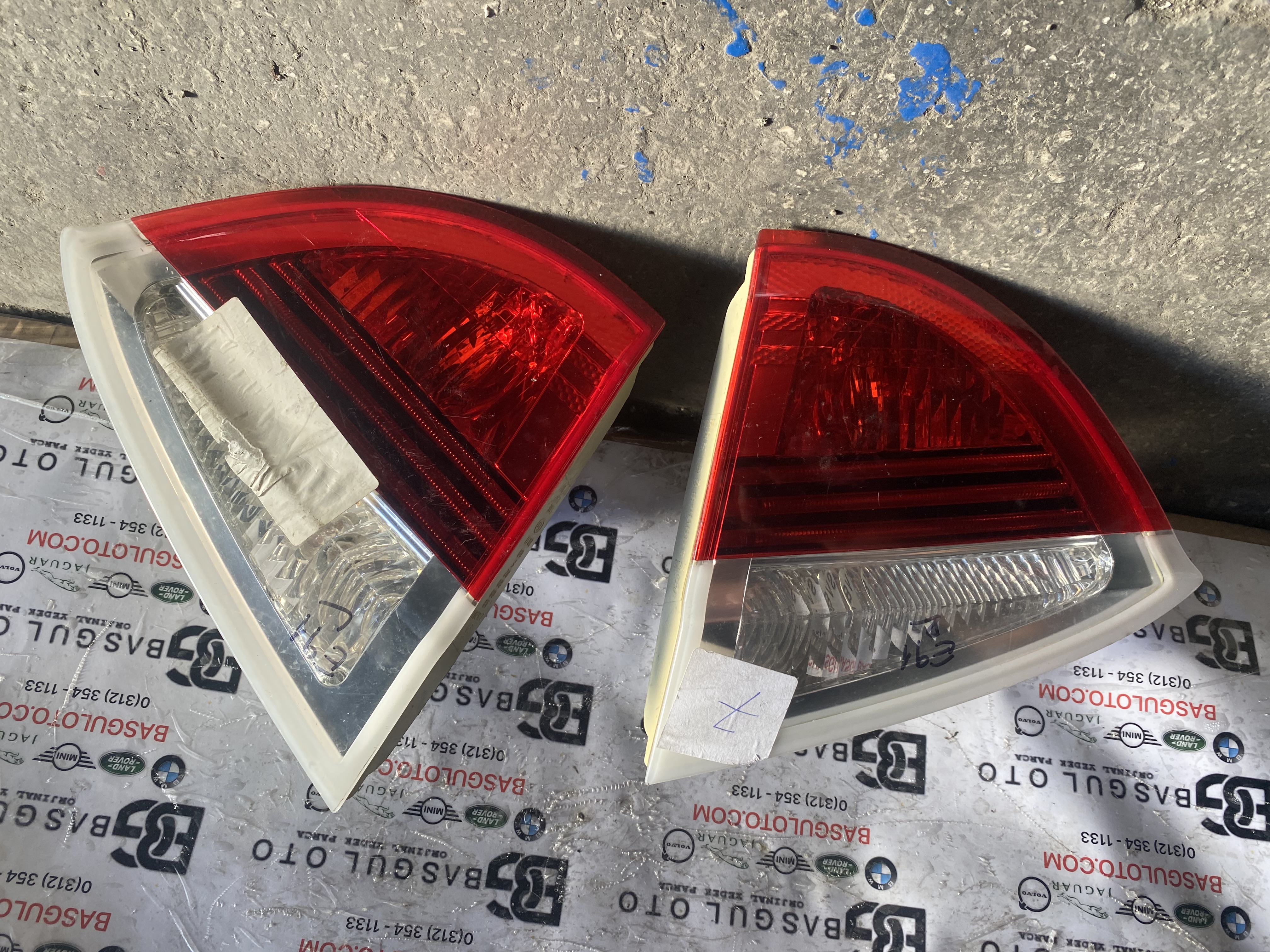 BMW E91 STATİONWAGON SAĞ İÇ STOP LAMBASI 7160064 ORJİNAL ÇIKMA 