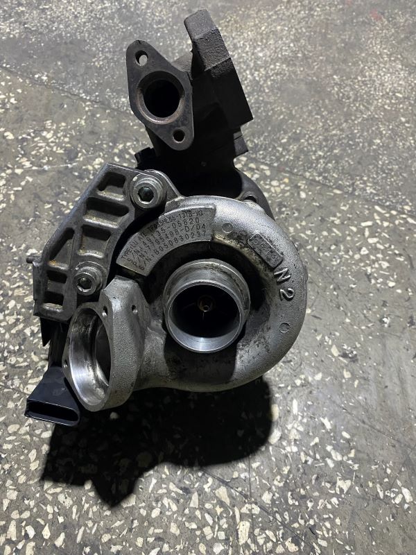 BMW E87 E90 M47N2 TURBO 7795498 ORJİNAL ÇIKMA