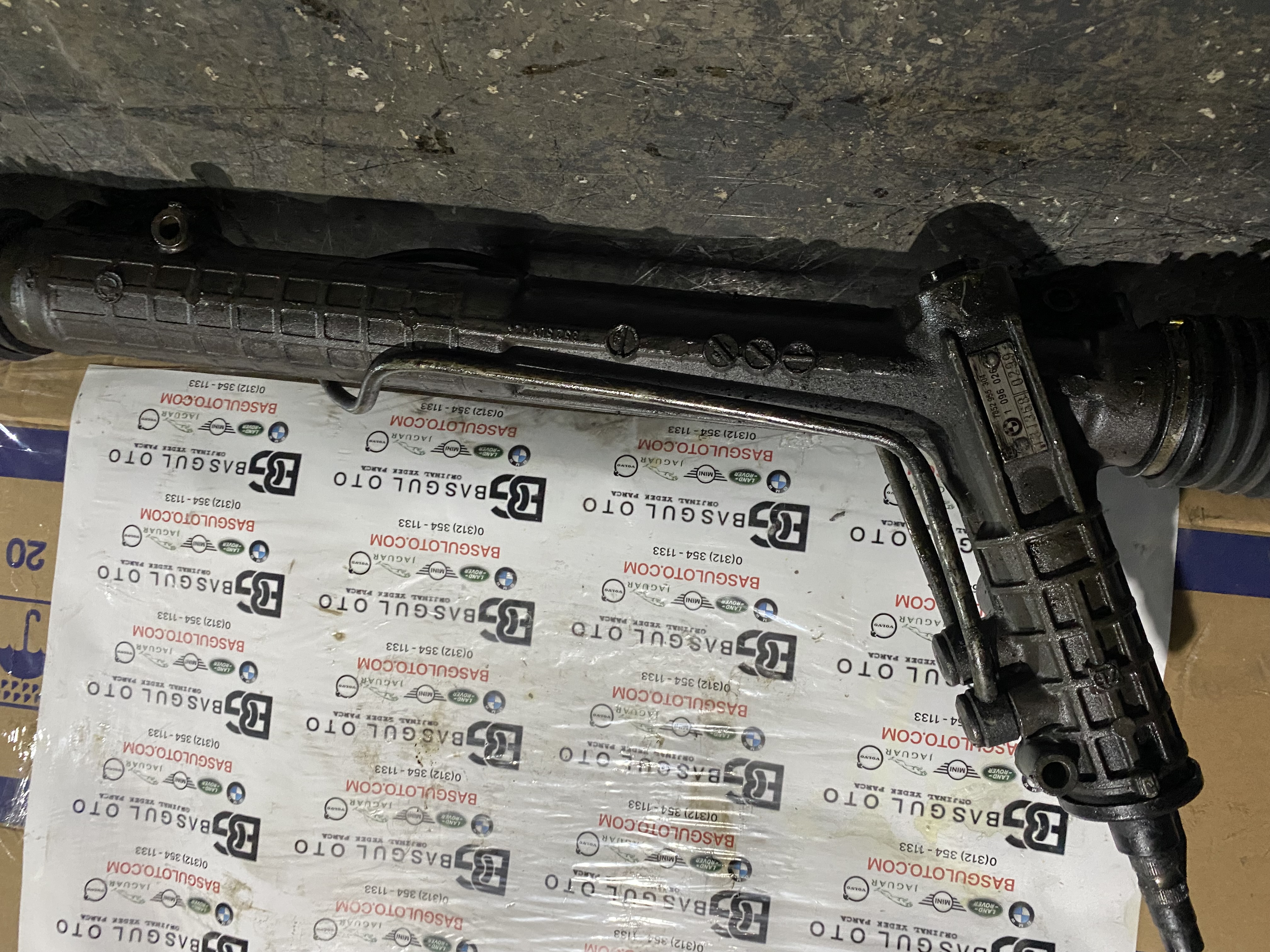 BMW E39 DİREKSİYON KUTUSU 1096026 ORJİNAL ÇIKMA