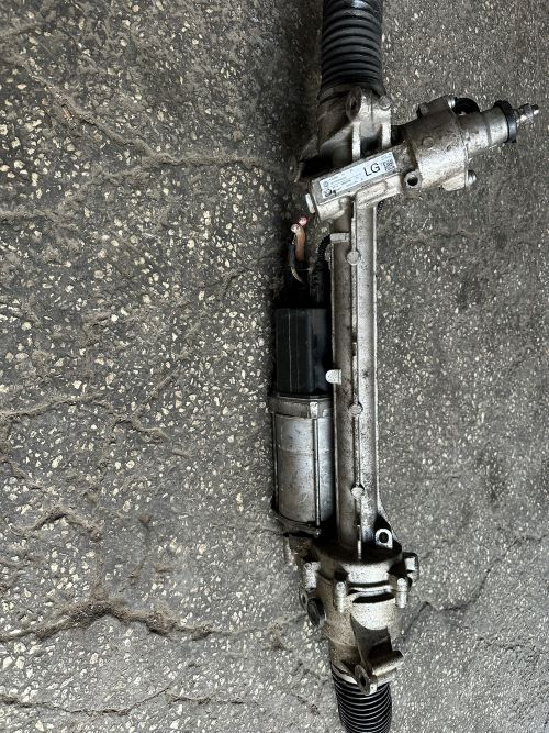 BMW F30 F32 XDRİVE DİREKSİYON KUTUSU 32106886306 ORJİNAL ÇIKMA