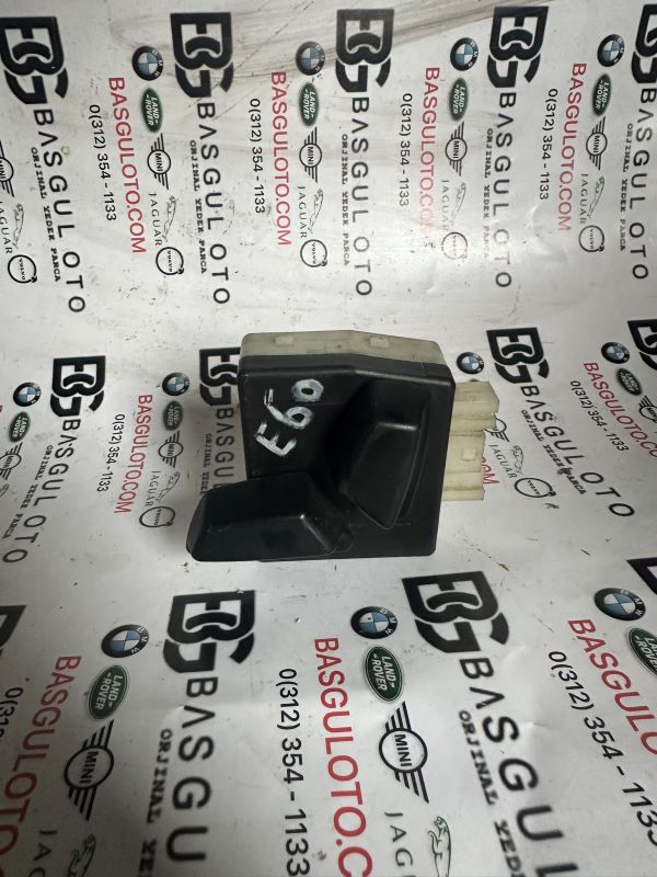 BMW E60 SOL KOLTUK DÜĞMESİ 6958525 ORJİNAL ÇIKMA