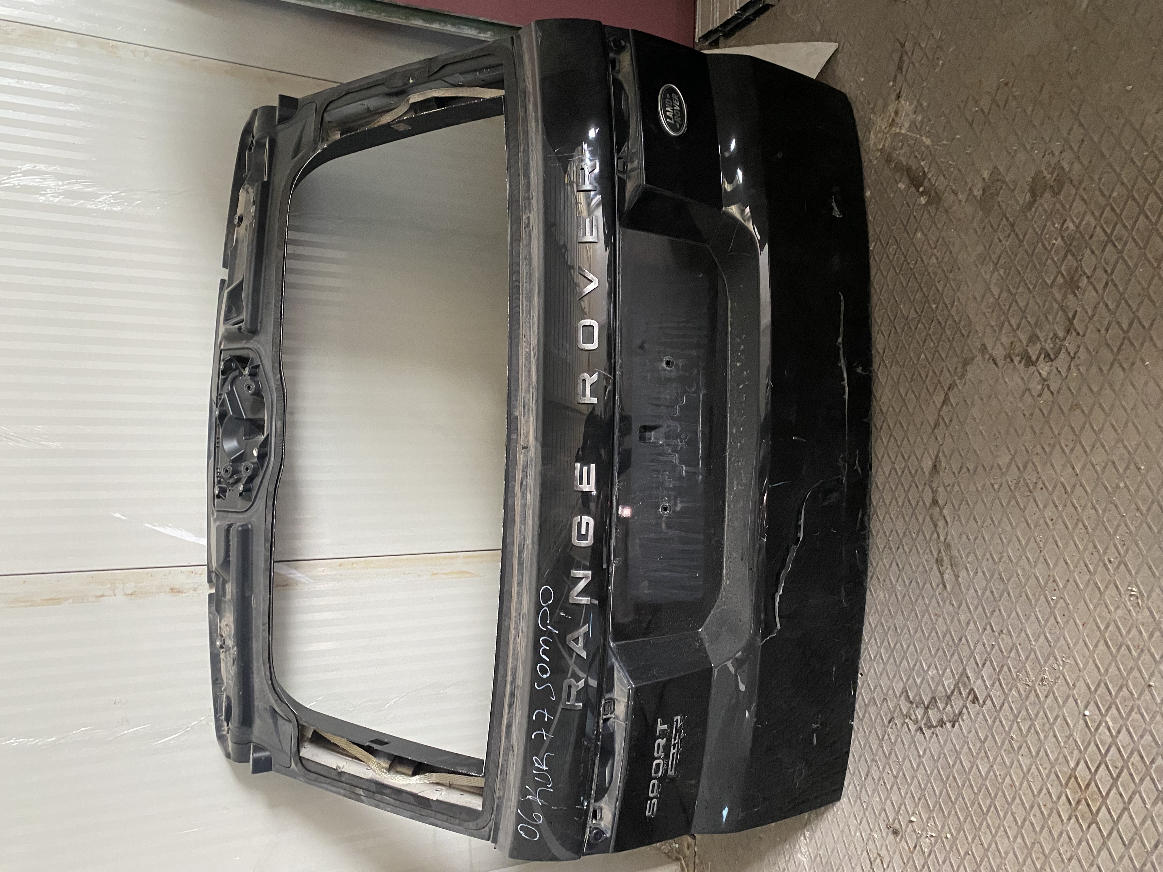 RANGE ROVER SPORT L494 BAGAJ KAPAĞI ORJİNAL ÇIKMA 