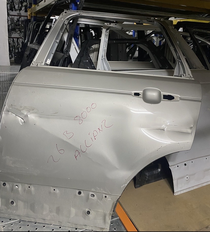 RANGE ROVER VOGUE L405 SOL ARKA KAPI ORJINAL ÇIKMA