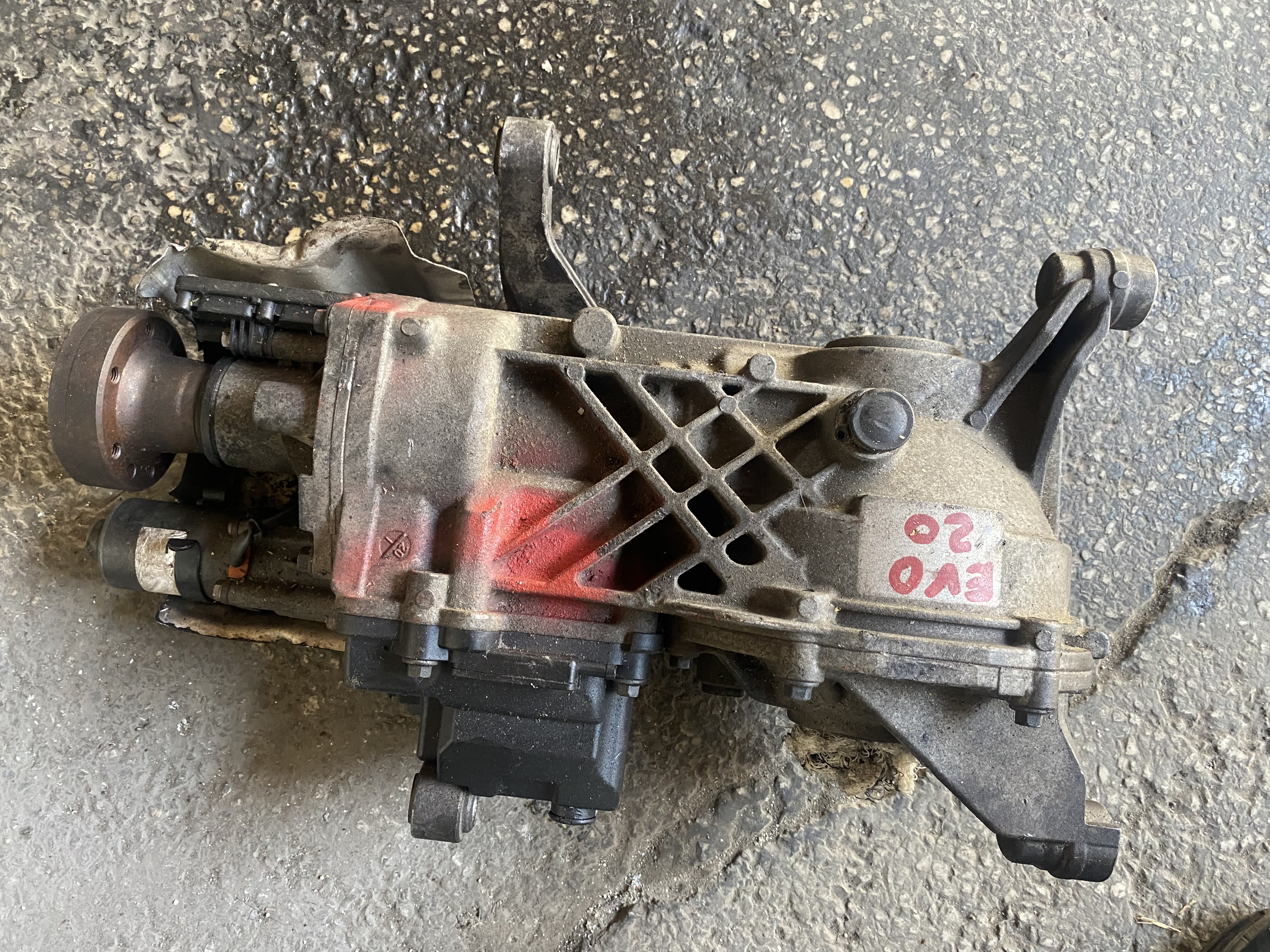RANGE ROVER EVOQUE L538 ARKA DİFERANSİYEL gj32-4m253-ab ORJINAL ÇIKMA
