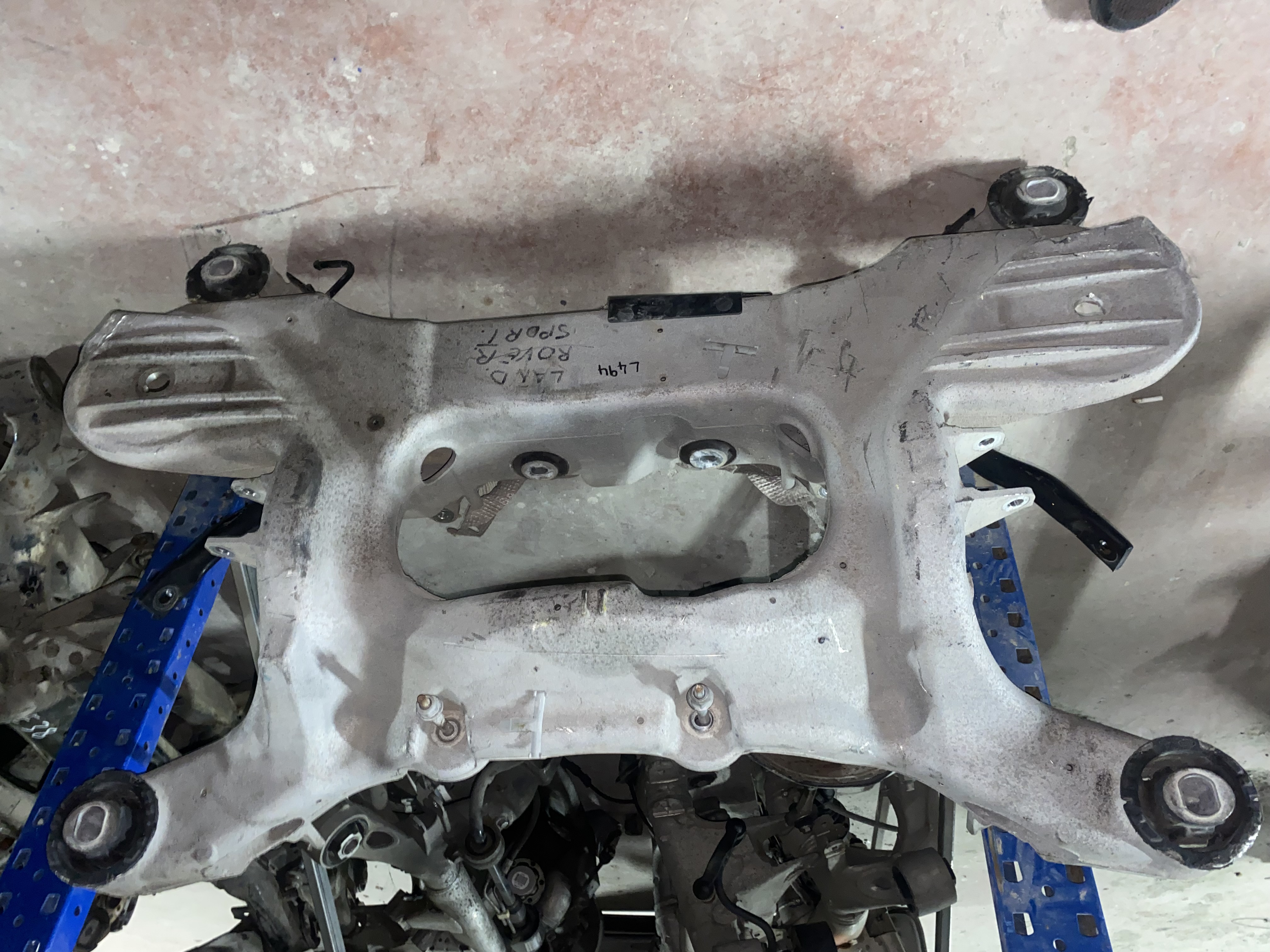 RANGE ROVER L405 VOGUE ARKA TORSİYON TRAVERS cpla-5k091-al ORJİNAL ÇIKMA