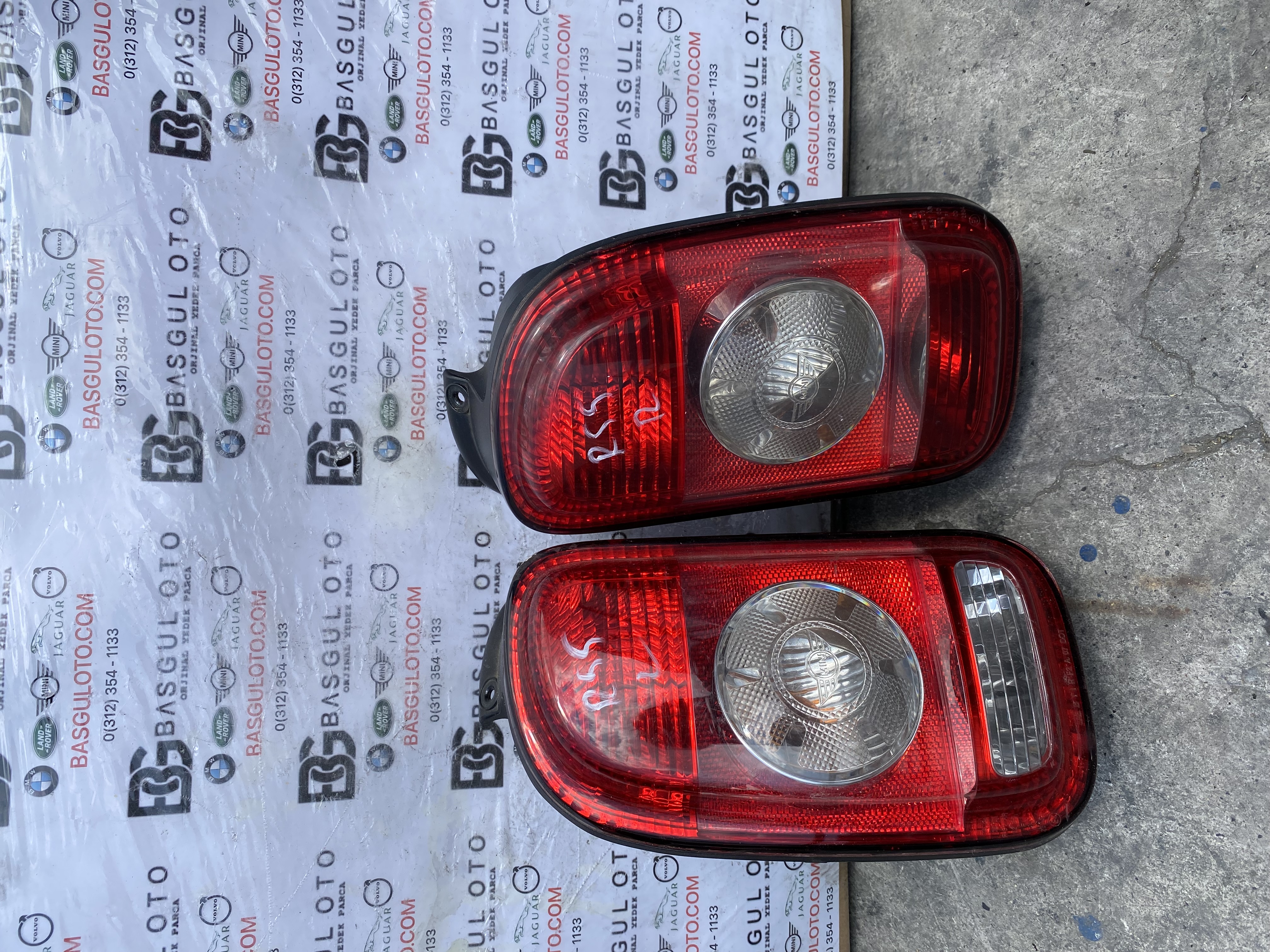 MİNİ COOPER R55 SAĞ SOL STOP LAMBASI 2755118 2755117 ORJINAL ÇIKMA