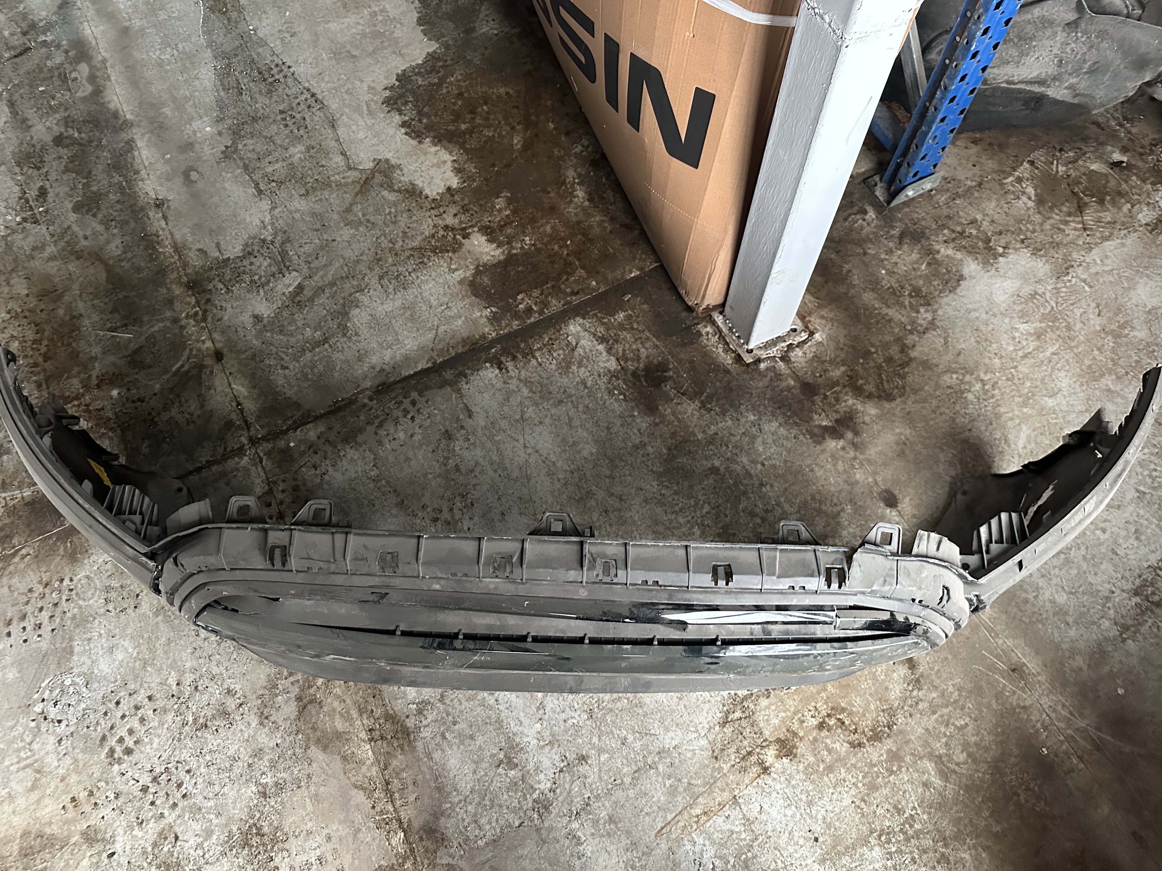 MİNİ F56 LCİ ÖN TAMPON 9450543 ORJINAL ÇIKMA