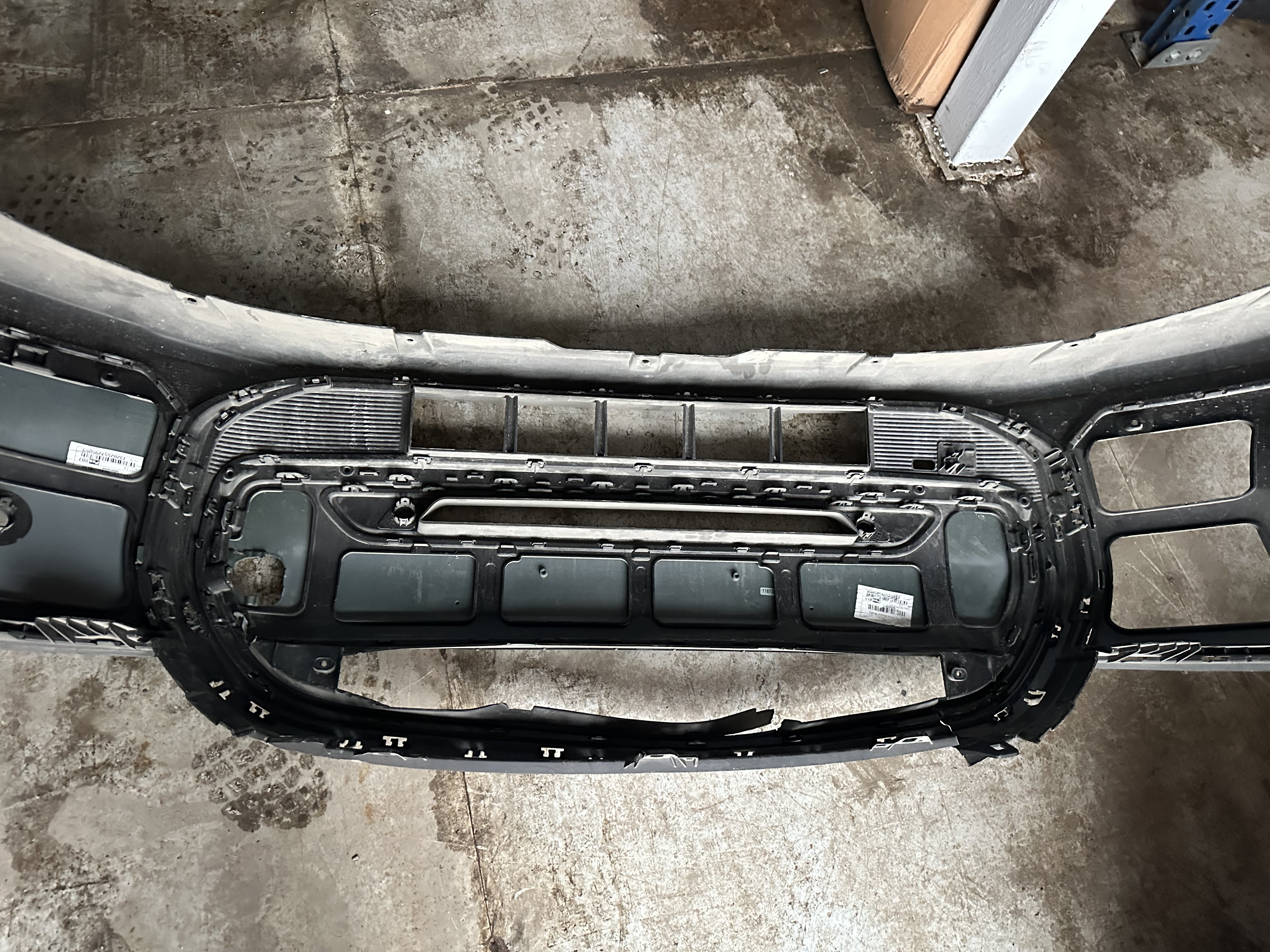 MİNİ F56 LCİ ÖN TAMPON 9450543 ORJINAL ÇIKMA