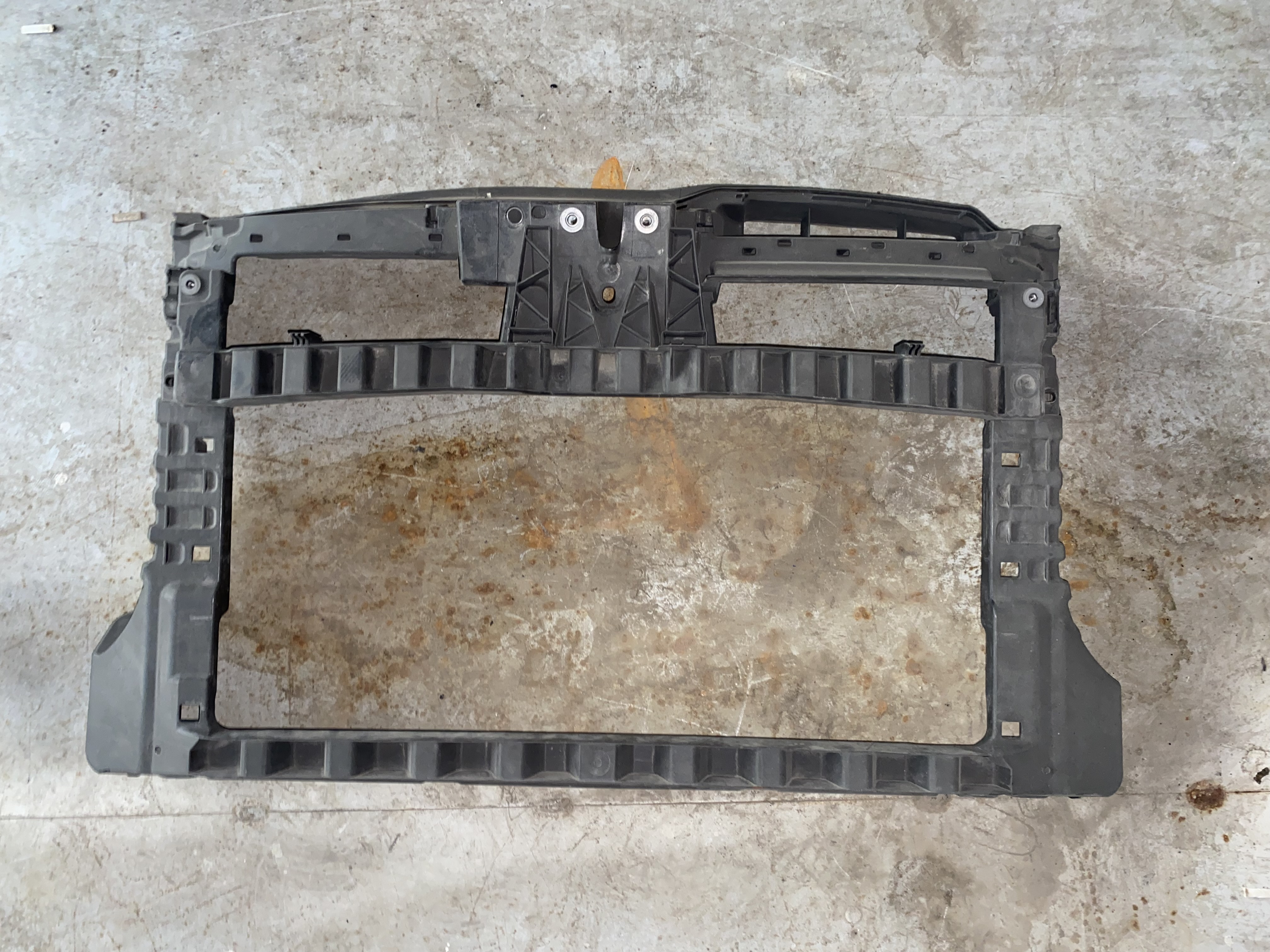 VOLKSWAGEN GOLF 6 MK6 ÖN PANEL 5k0805588 ORJINAL ÇIKMA