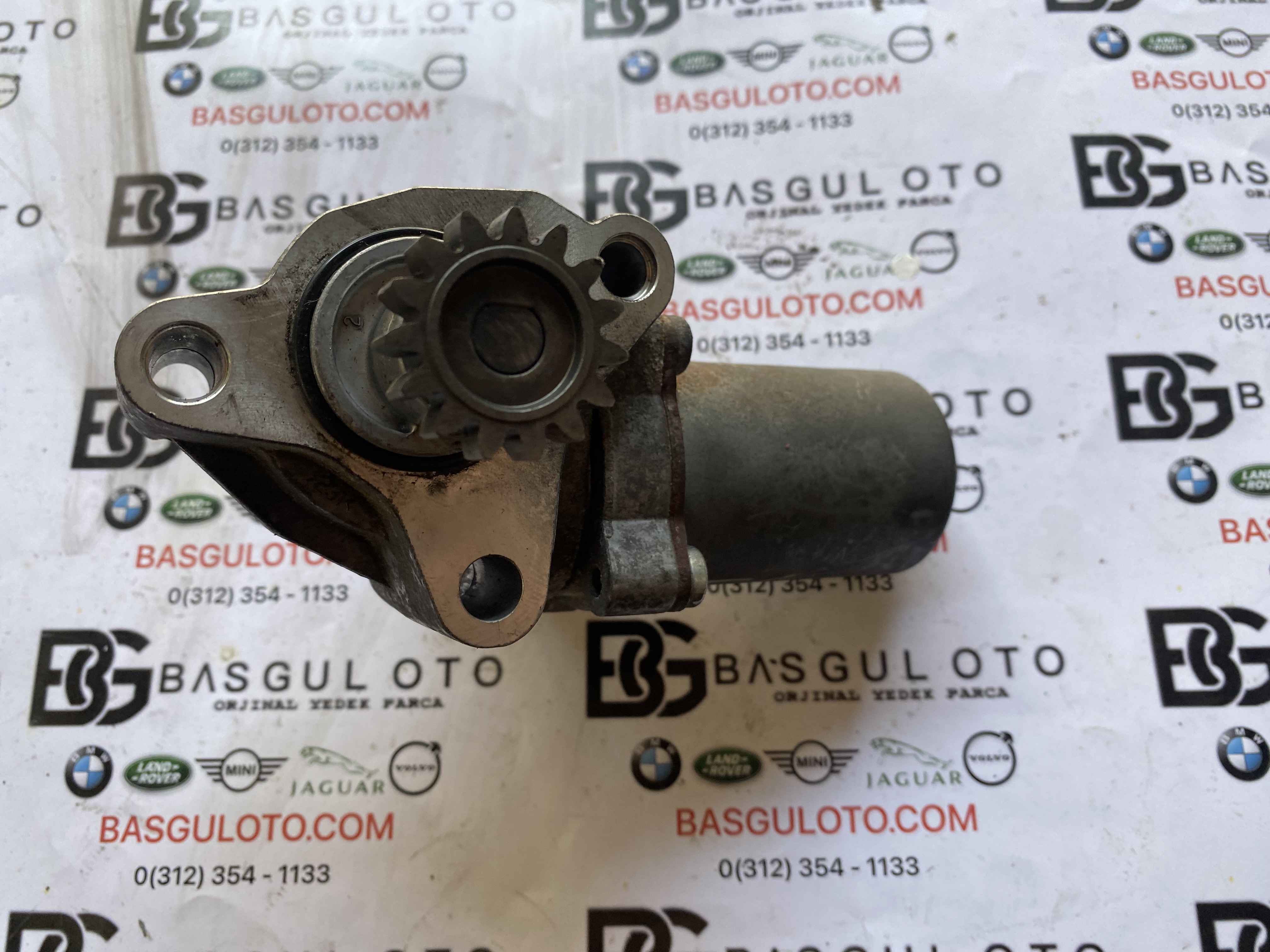 BMW E60 ÖN ARAZİ ŞANZIMAN MOTORU 7537077 ORJİNAL ÇIKMA 