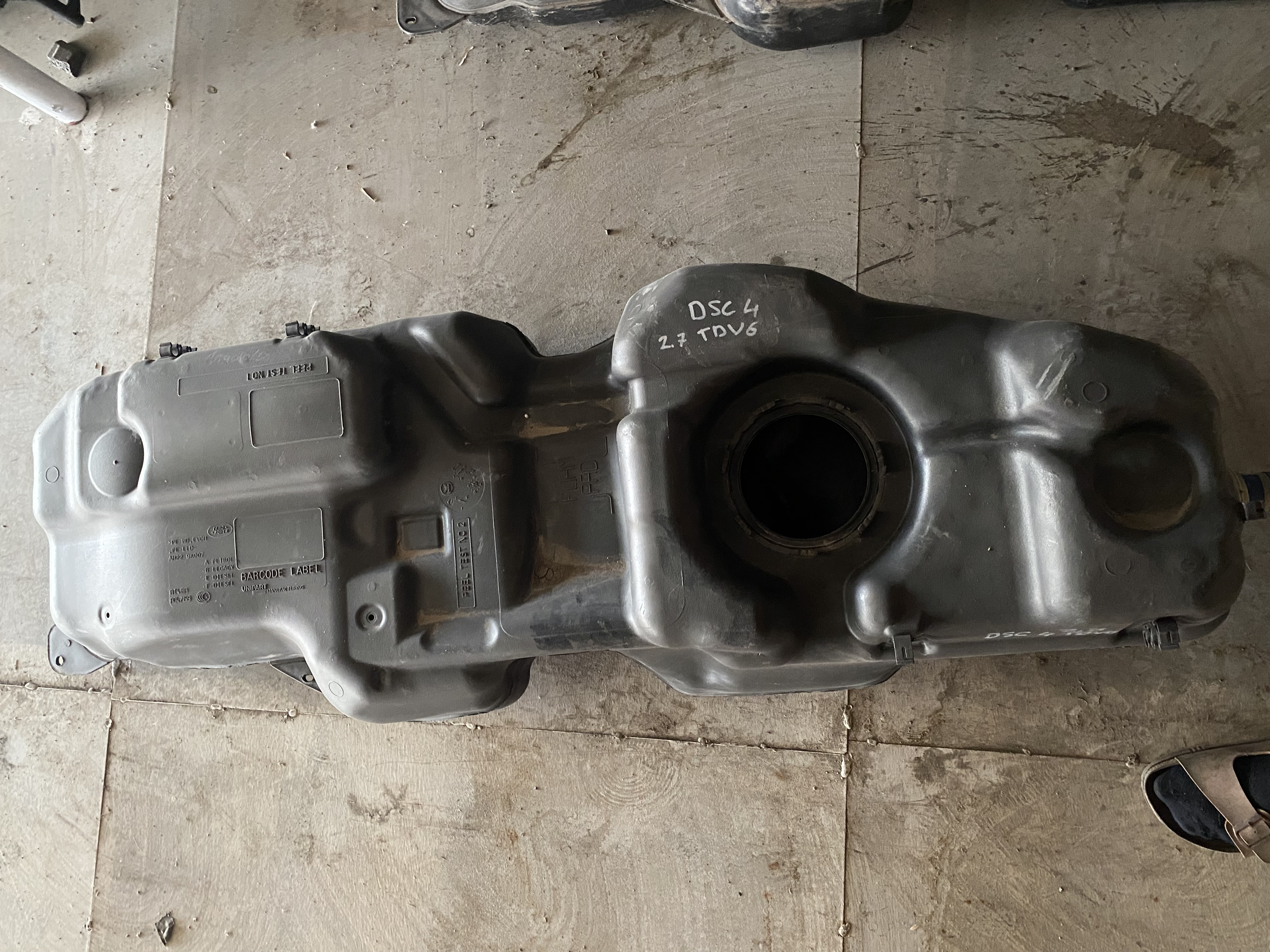 RANGE ROVER DİSCOVERY 3 4 L319 TDV6 YAKIT DEPOSU AH22-9K007-A ORJINAL ÇIKMA