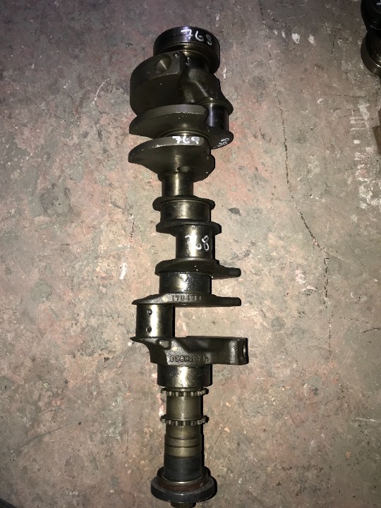  M62 1704768, 11211745592 BMW RANGE ROVER  KRANK STD