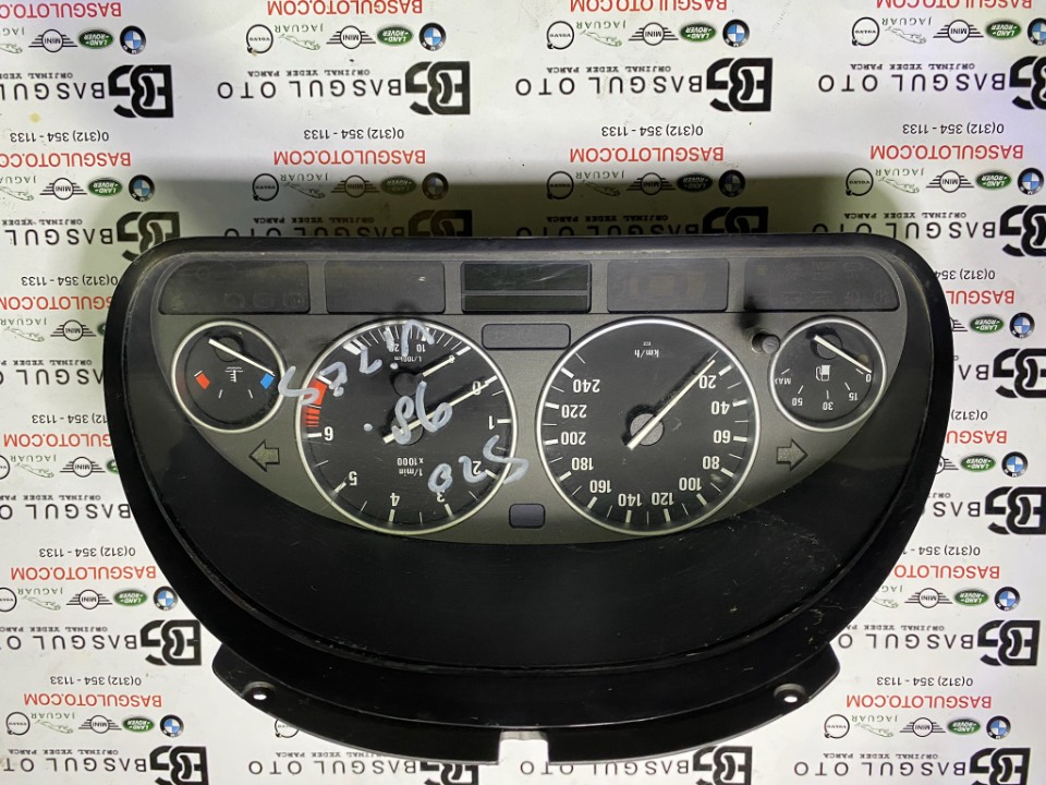 BMW E39 520İ 530İ  KM SAATİ KADRAN GÖSTERGE PANELİ  8375895 