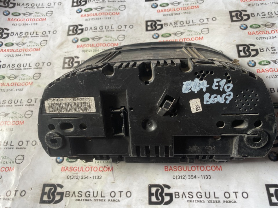 BMW E90 BENZİNLİ KM SAATİ  KADRAN GÖSTERGE PANELİ