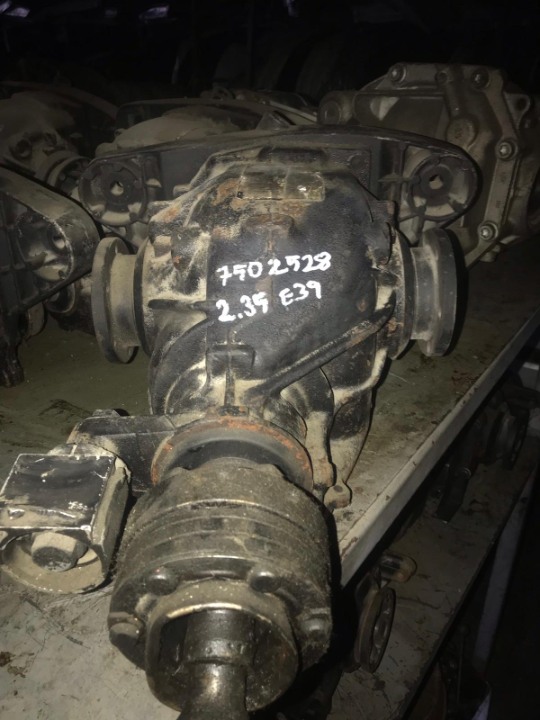 BMW E39 DİFERANSİYEL 2.35 7502528 ÇIKMA ORJİNAL 