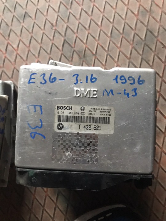 BMW E36 1.6i Motor Beyni 1432521-0261203660
