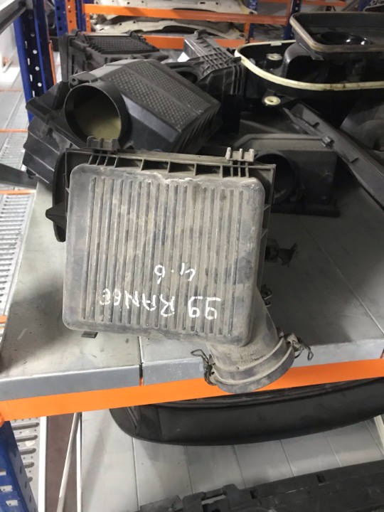 RANGE ROVER 4.6 HAVA FİLTRE KUTUSU ÇIKMA ORJ