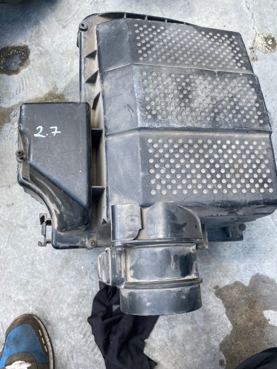 RANGE ROVER SPORT 2.7 DİZ HAVA FİLTRE KUTUSU ÇIKMA ORJ